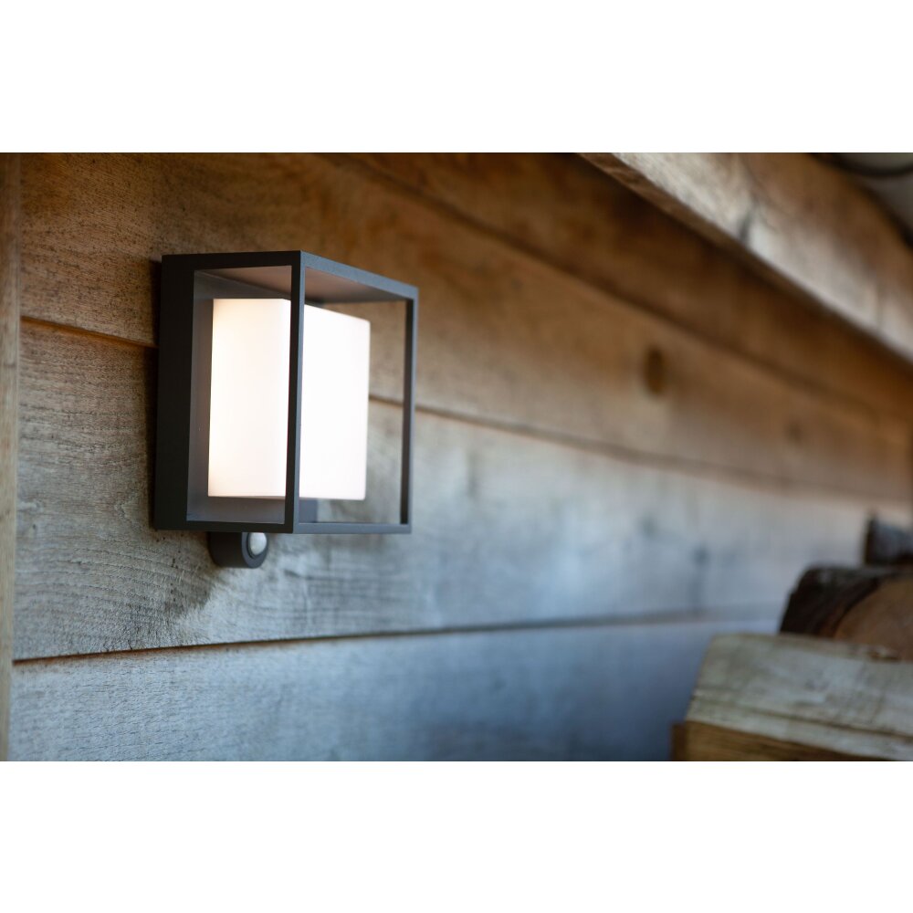 Lutec Curtis Solar Wandleuchte LED Anthrazit, 1-flammig, Bewegungsmelder main product photo