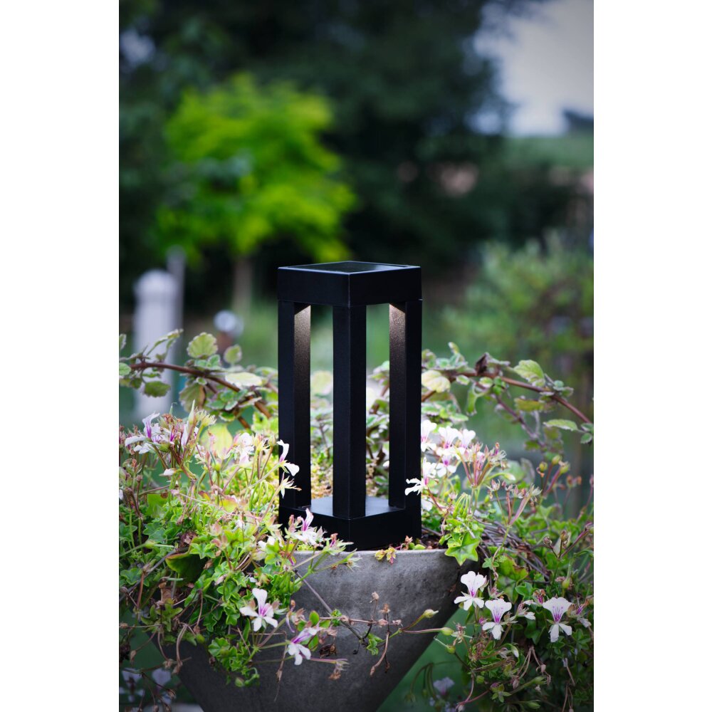 Eglo PUR Solar-Wegeleuchte LED Schwarz, 1-flammig main product photo